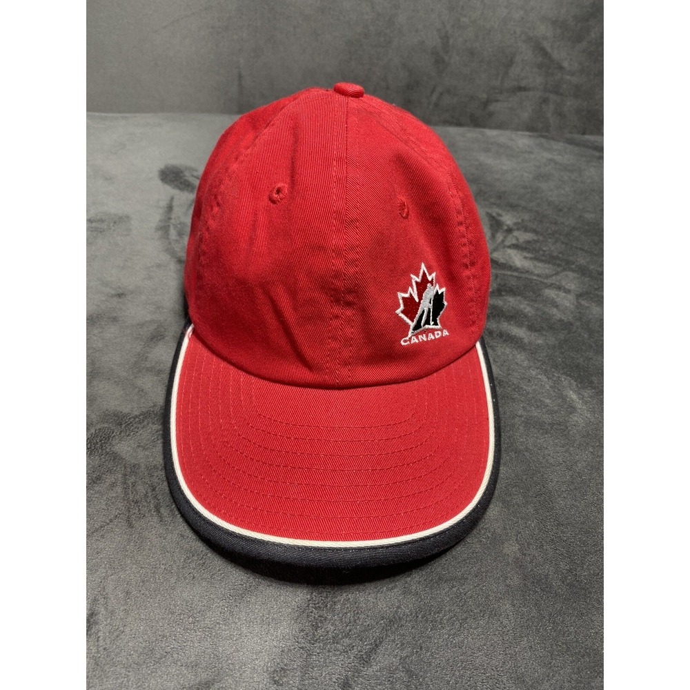 Team Canada Hat Cap Strap Back Red New Era Embroidery Logo Y2k Style Dad Casual